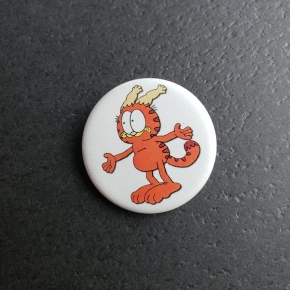 Rick & Morty Buttons - Gazorpazorpfield and more - Picture 2 of 5